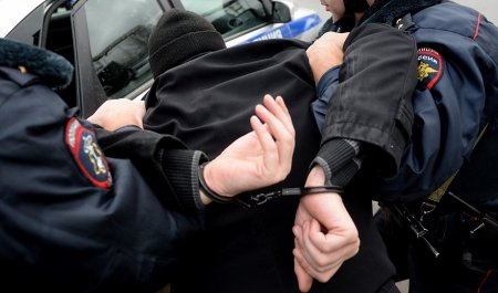 В Волжском районе полицейские пресекли деятельность наркопритона
