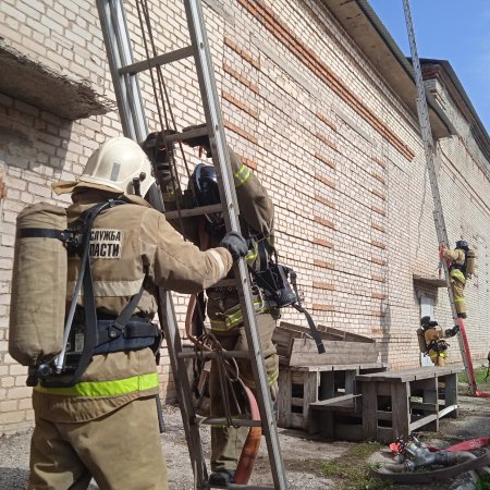 Богатовские огнеборцы успешно ликвидировали  условный пожар