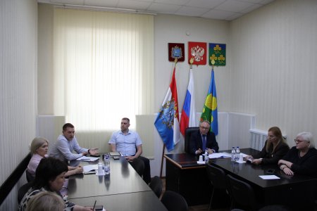 Самарский Росреестр проконсультировал представителей Кошкинского и Елховского районов по вопросам земли